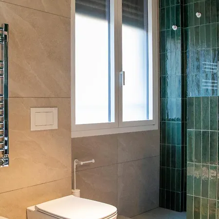 Navigli - Leobrothers - Alzaia Naviglio Pavese 8 Pensjonat 3*