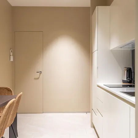 Navigli - Leobrothers - Alzaia Naviglio Pavese 8 3* Mediolan